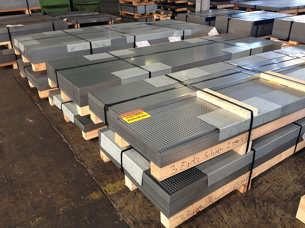 Tôles perforées sur mesure et de stock