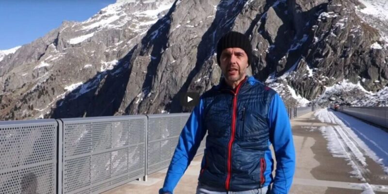 Geländer mit Lochblech auf Albigna Staumauer