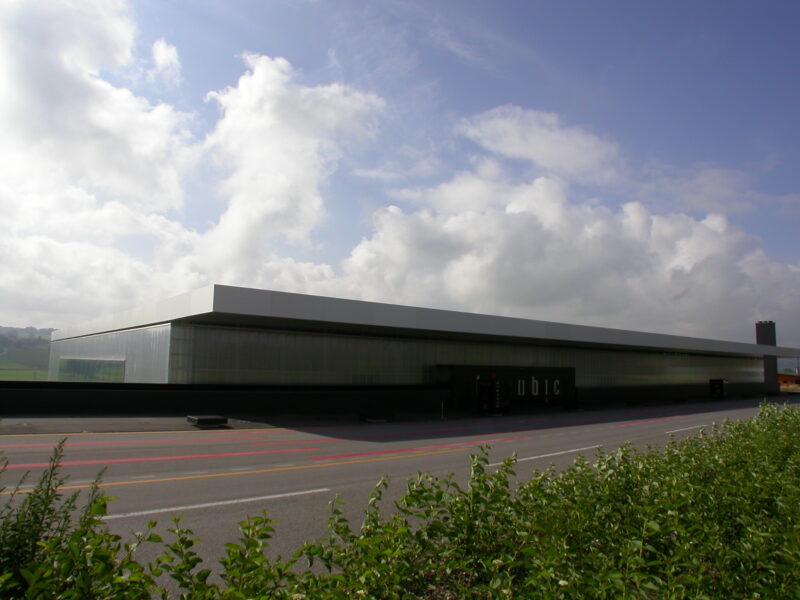 Mehrzweckhalle Bicubic