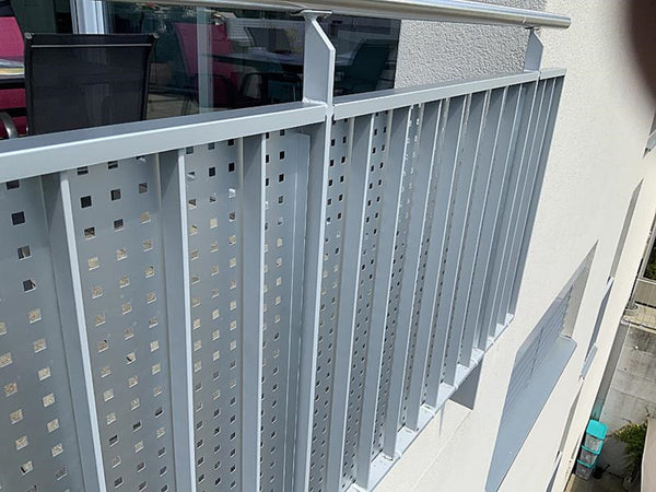 Sichtschutz Balkon privates Einfamilienhaus